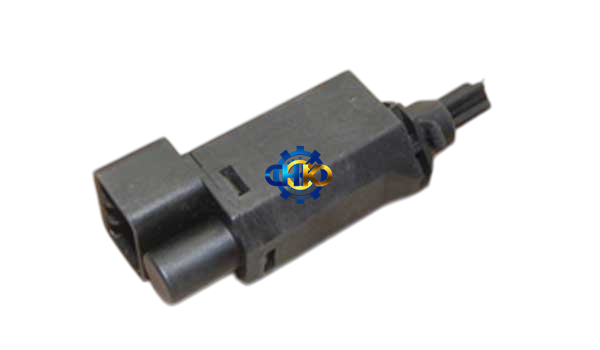 سوئیچ پدال کلاچ و ترمز MVM Arrizo 5 | سوئیچ کلاچ و ترمز ام وی ام آریزو ۵ | لوازم یدکی سیستم کلاچ و ترمز