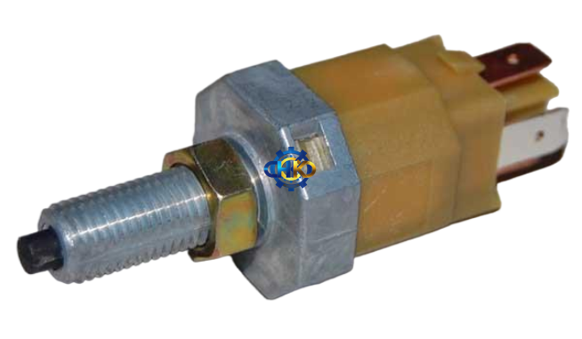 سوئیچ پدال ترمز (استپ ترمز) MVM 315 | سوئیچ پدال ترمز ام وی ام ۳۱۵ | لوازم یدکی سیستم ترمز MVM