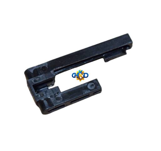 قطعه پلاستیکی تعمیر سانروف سمت راست MVM X22 | لوازم جانبی ترمیم سانروف