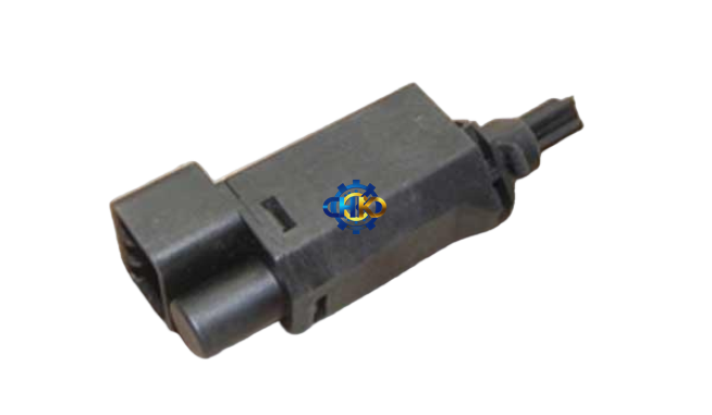 سوئیچ پدال کلاچ و ترمز ام وی ام 110 | سوئیچ قطع و وصل کلاچ و ترمز MVM 110 | کلید سنسور پدال کلاچ و ترمز