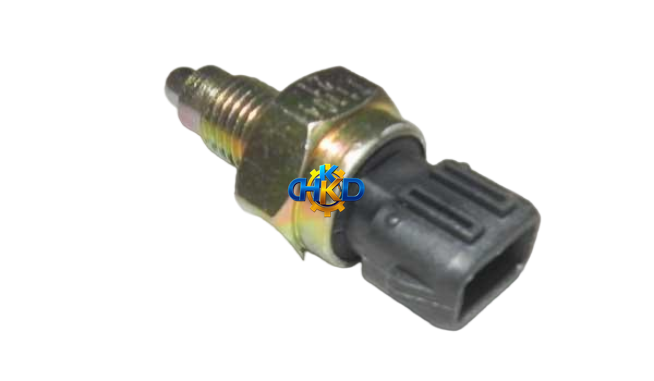 فشنگی چراغ دنده عقب MVM Tiggo 5 | سنسور روشنایی دنده عقب – سوئیچ فشار گیربکس خودرو چینی